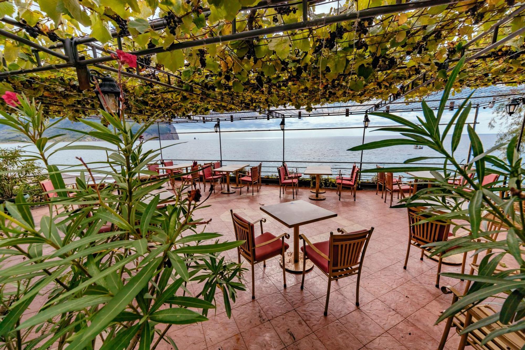 Hotel Savojo Petrovac Ngoại thất bức ảnh