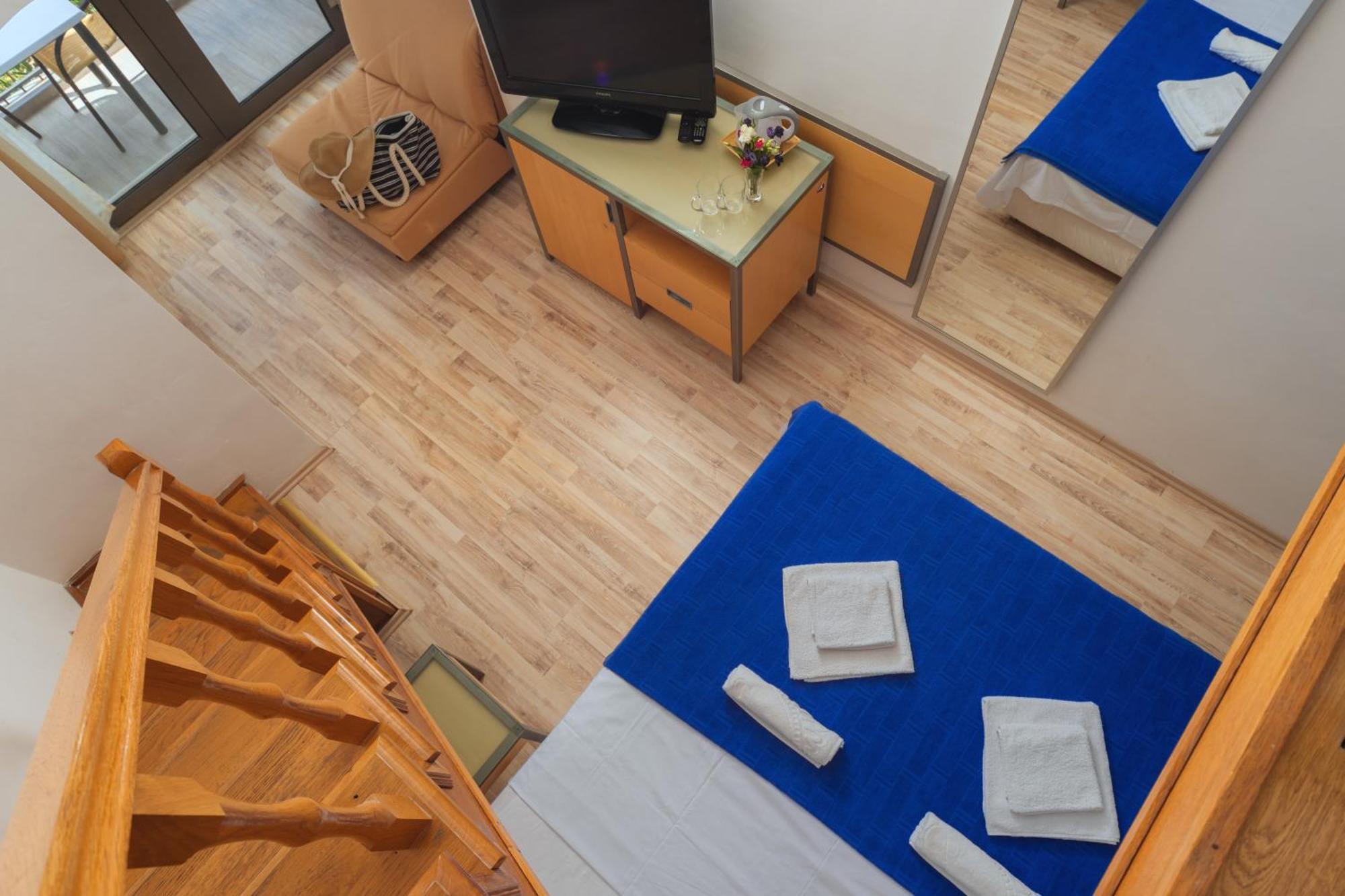 Hotel Savojo Petrovac Ngoại thất bức ảnh